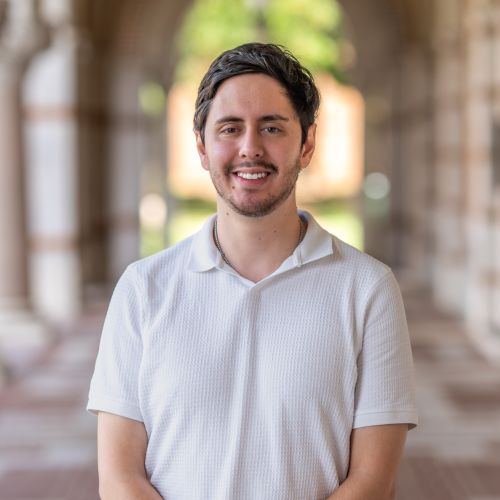 Daniel Suarez - Financial Aid Counselor